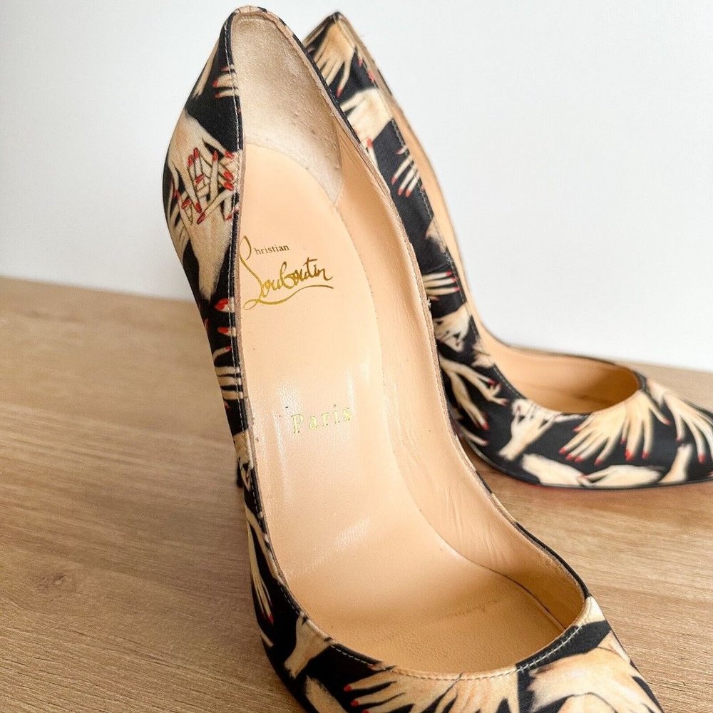 ❤️SOLD❤️Christian Louboutin Heels - Picture 7 of 15